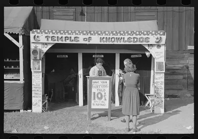 Fortune teller's cubicle, state fair, Donaldsonville, Louisiana, 1938