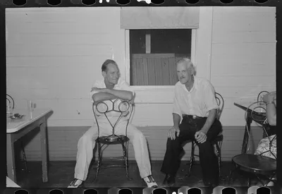 Spectators in barroom, Pilottown, Louisiana, 1938