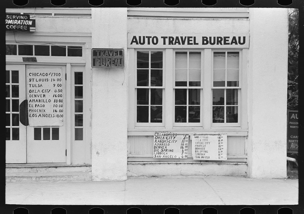 Auto travel bureau, Harlingen, Texas, 1939