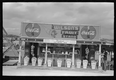 Fruit stand, Robstown, Texas, 1939
