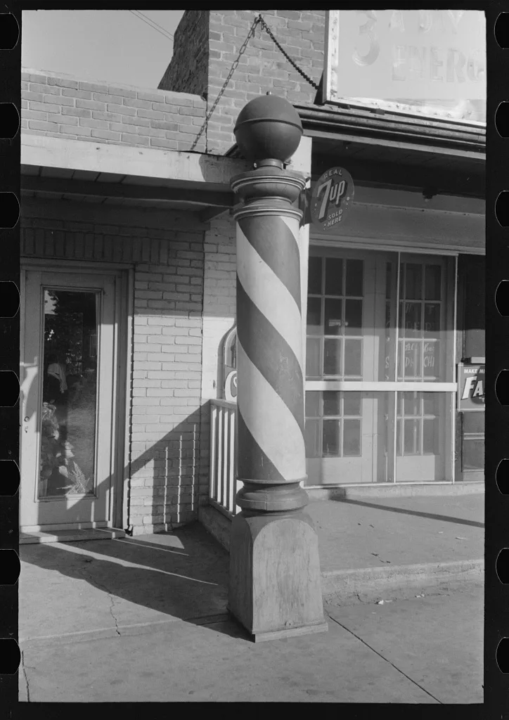 Barber pole, Muskogee, Oklahoma, 1939