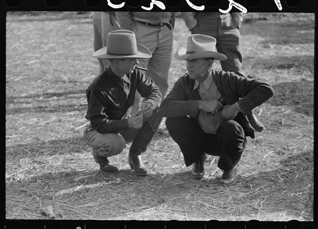West Texans talking at horse auction, Eldorado, Texas, 1939