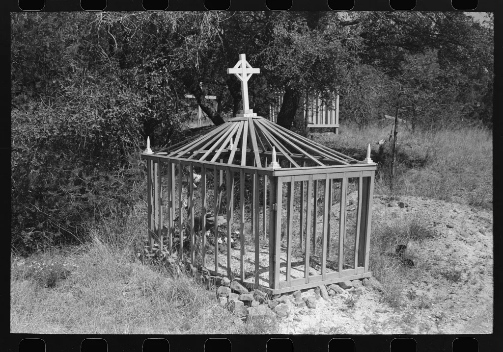 Grave in the cemetery at Santa Rita, New Mexico. Santa Rita is a…, 1940