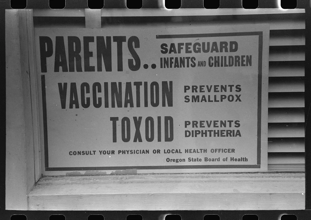 Sign, Hermiston, Oregon, 1941