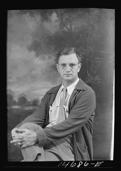 Photograph from 1935: Russell W. Lee, Farm Security Administration…