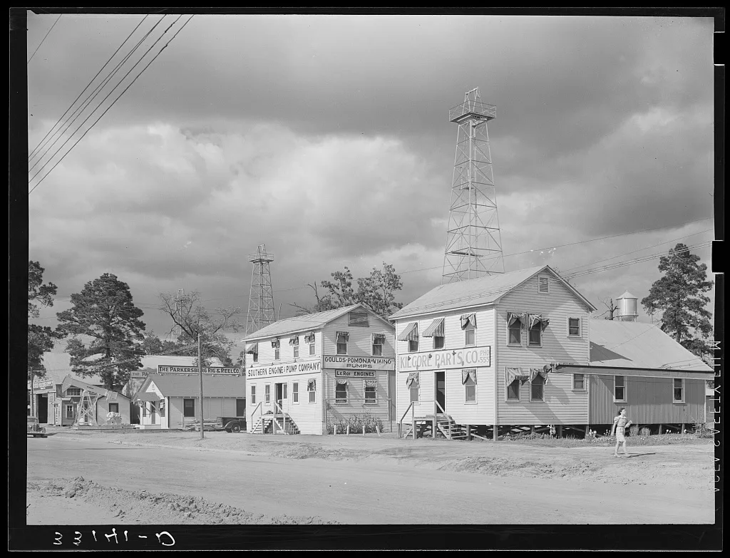 Oil well supply company. Kilgore, Texas, 1939