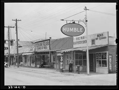 Street scene. Crane, Texas, 1939