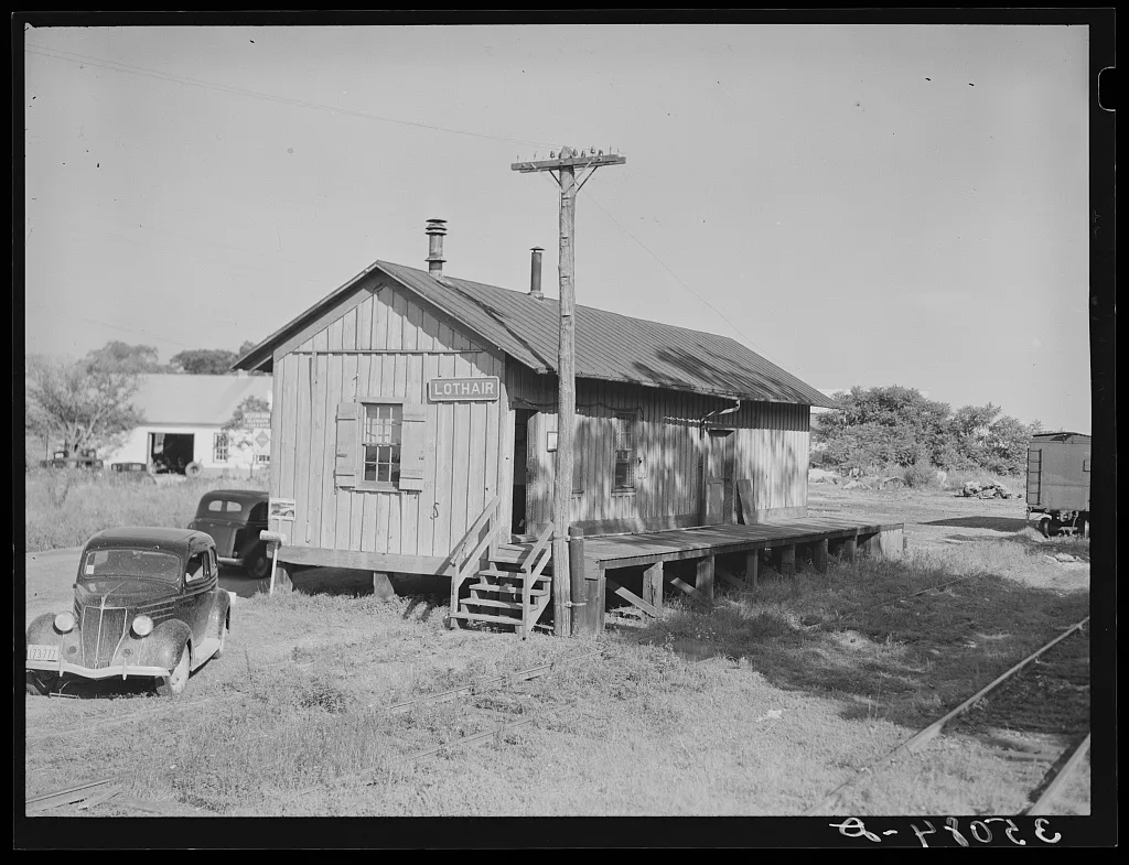 Railroad station. Lothair, Maryland, 1939