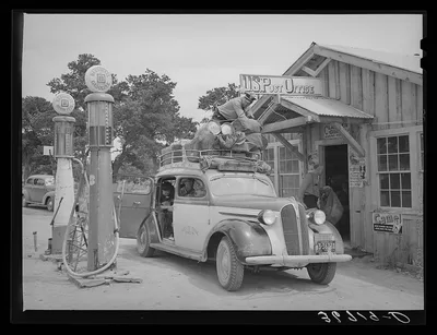 Stage in front of the post office at Pie Town, New Mexico. This stage…, 1940