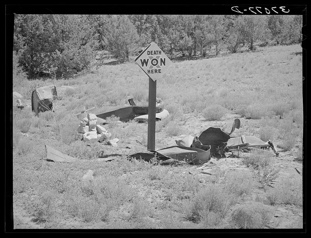 Marker of accident on highway in Bernalillo County, New Mexico, 1940
