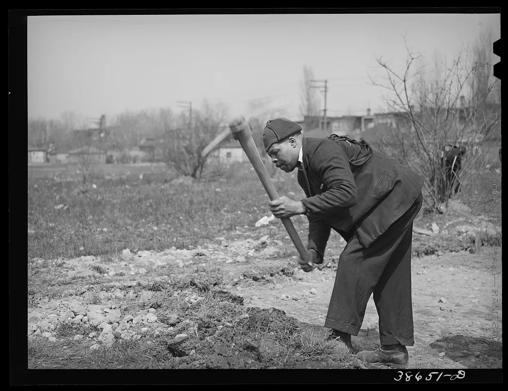 WPA (Work Projects Administration) worker. Chicago, Illinois, 1941