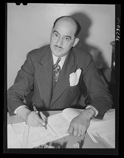 Undertaker. Chicago, Illinois, 1941
