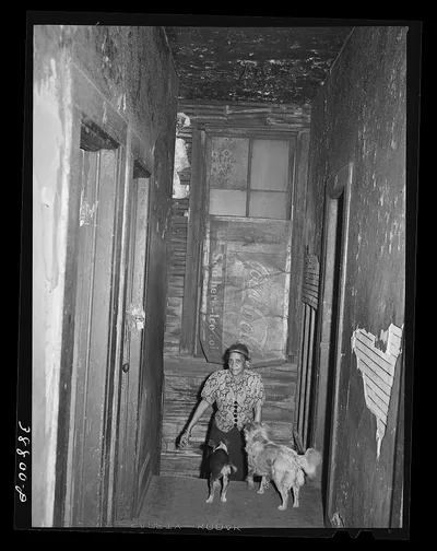 [Untitled photo, possibly related to: Entrance to second floor of…, Illinois, 1941