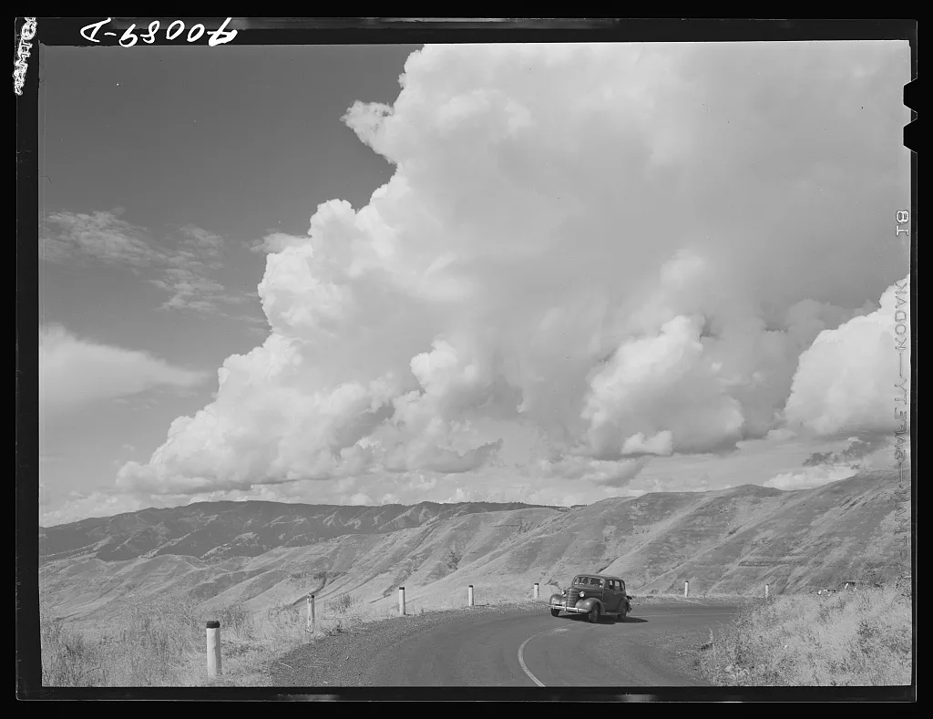 Highway scene. Idaho County, Idaho, 1941