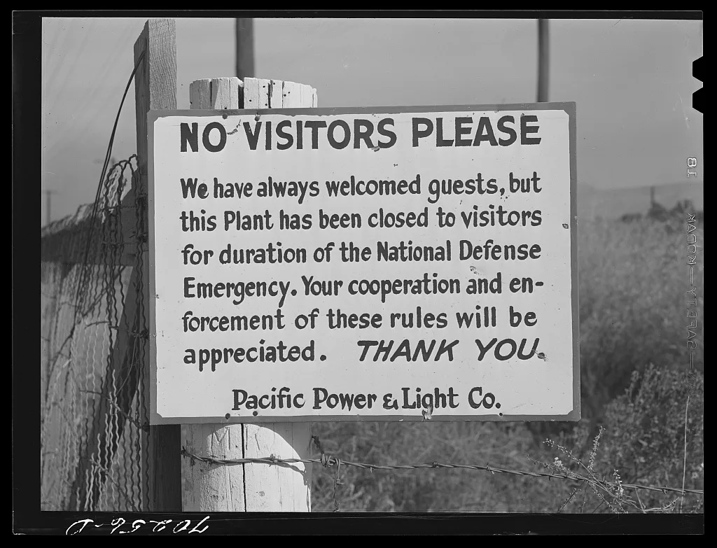 Sign of the times. Yakima, Washington, 1941