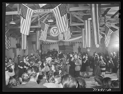 Tulare County, California. FSA (Farm Security Administration) farm…, 1942